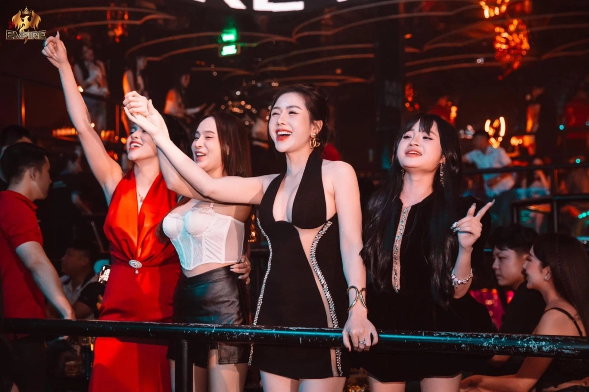 vẻ đẹp hút hồn của các nàng